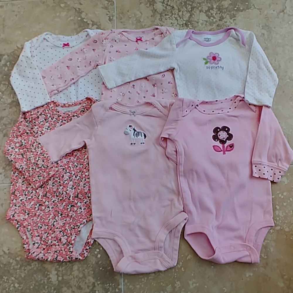 Set of 6 Carter's bodysuit size 3m longsleeve